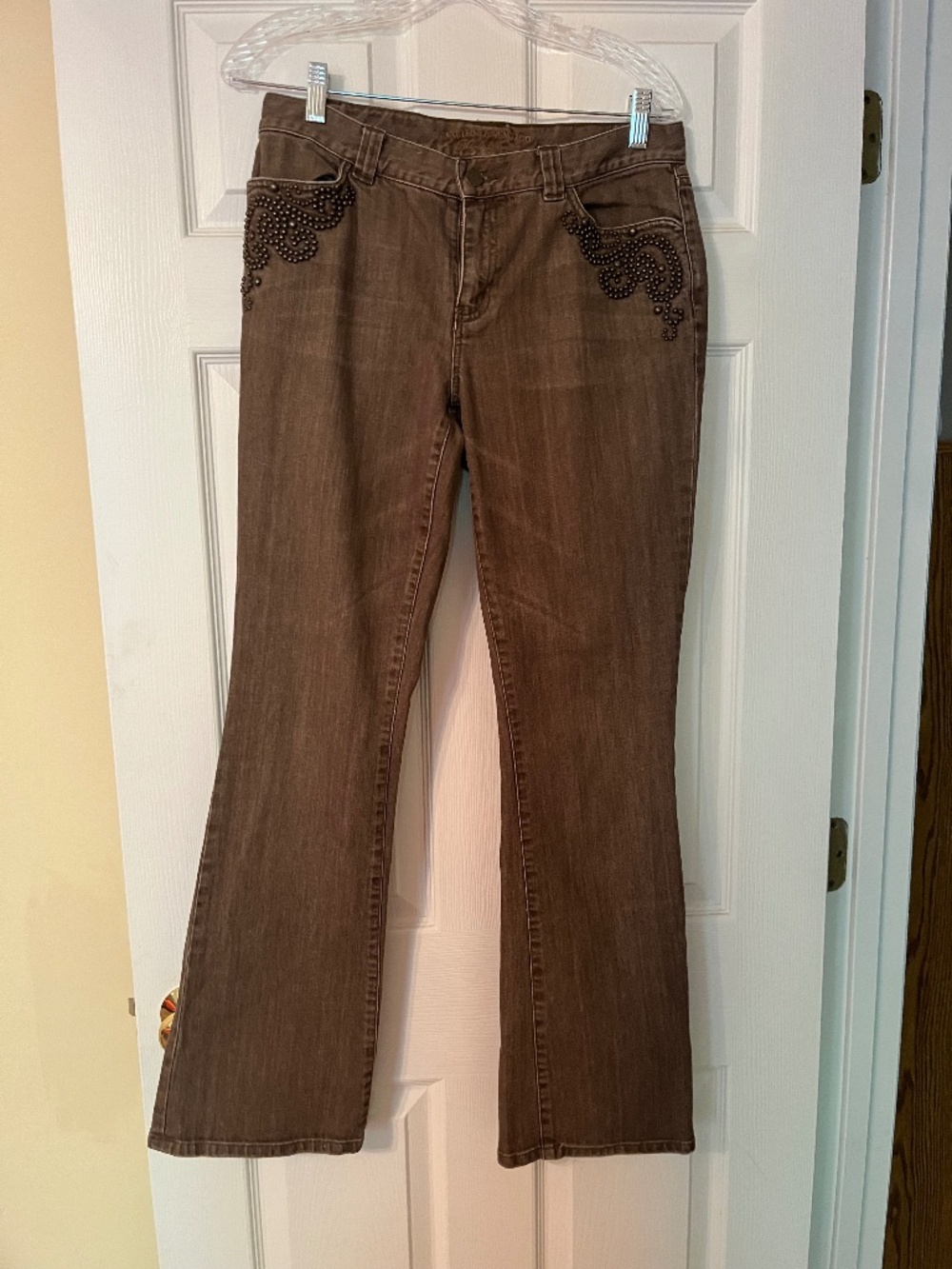 Lauren Jean Co - brown beaded pocket jeans